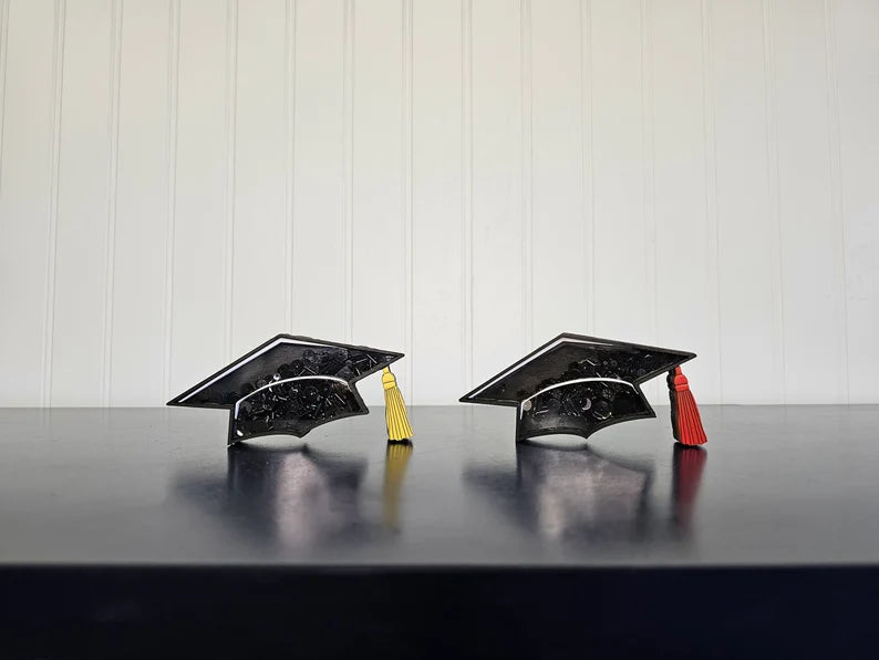 Graduation Hat Cap Sprinkle Shaker Signs Decor