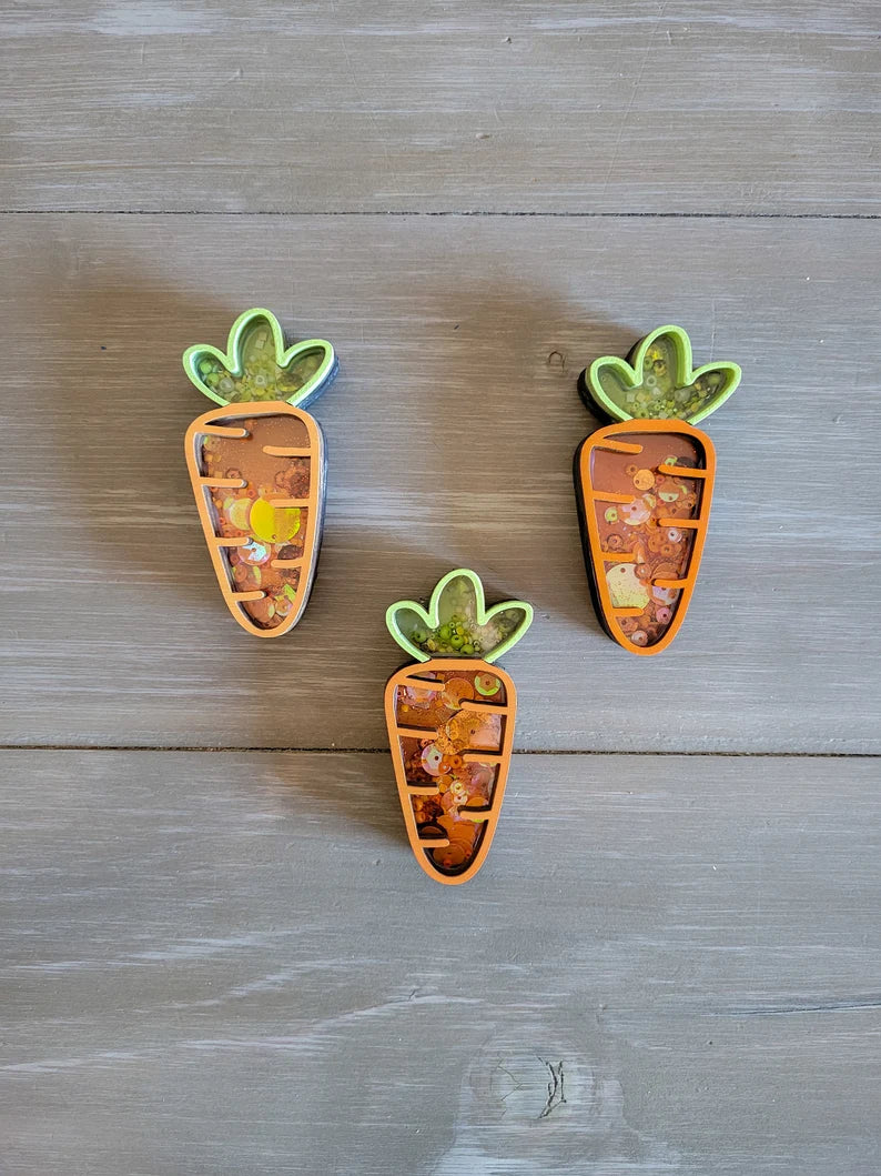 Carrot Easter Spring Mini Sprinkle Shaker Sign